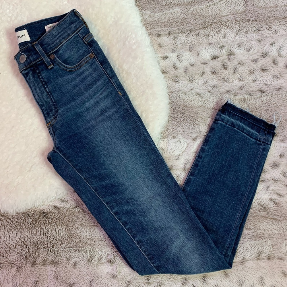 Aritzia Denim Forum Jeans